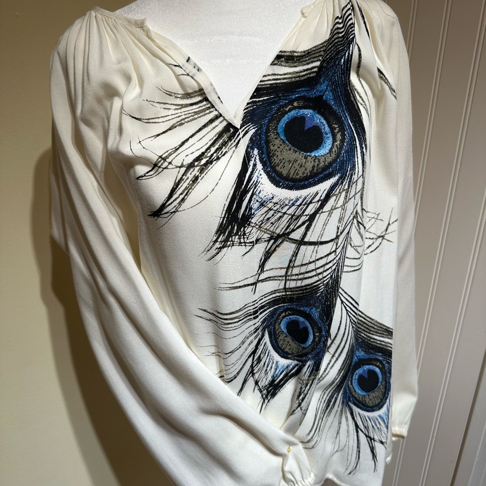 Elegant White Peacock Feather Women's Top